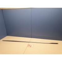 Молдинг двери правый передний Volkswagen Passat B6 2005-2010 3C0853516C2ZZ