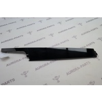 Накладка вертикальная передней двери (стойкаB) LH Land Rover Range Rover 30DDTX L494 2013 LR056519