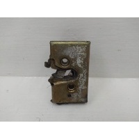 Замок двери задней правой Volkswagen Passat B2 1987 323839016C