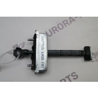 Ограничитель передней двери LH=RH Land Rover Range Rover 30DDTX L405 2012 LR045540