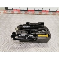 Домкрат Renault Laguna 1 1999 7700842012