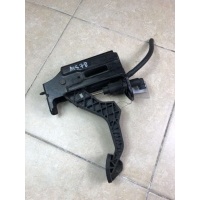 Педаль сцепления Volkswagen Golf 4 1999 1J1721465R, 1J1721388C