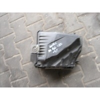 Корпус воздушного фильтра Audi A4 B6 2003 06B133837A