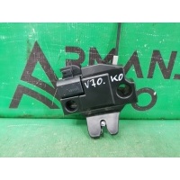 замок багажника TOYOTA CAMRY V70 2018 6460033150