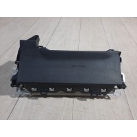 Подушка безопасности нижняя Toyota Camry V70 2017- 7390033120C0