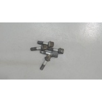 Болт колесный Mercedes-Benz C-Class W203 2000-2007 2001 A0009904807