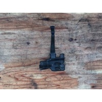 Замок капота (на капот) Audi A4 B6 2002 8E0823480B