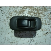 Кнопка стеклоподъемника Mitsubishi Galant 7 поколение 1996 MB966951
