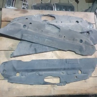 накладка радиатора Toyota Corolla 120 53289-02010