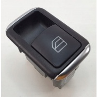 Кнопка стекло мерседес w246 w176 w212 w204 w117
