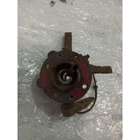 Кулак передний левый Renault Clio 2 CB 1998-2013 8200207307