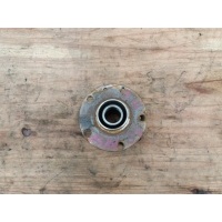 Ступица передняя Audi A4 B6 2002 4B0407613