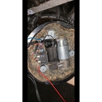 компрессор пневмоподвески BMW X5 2002 37221092349