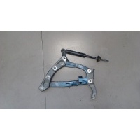 Петля капота левая=правая Mercedes-Benz C-Class W202 1993-2000 1997 2028800228