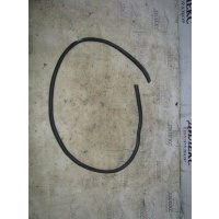 уплотнитель капота Audi A6 (C6 4F) 2004-2011 2010 4F0823731A