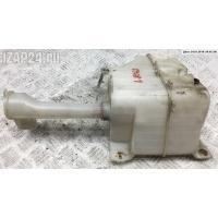 Бачок омывателя Mazda 626 2000