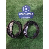 тормозные колодки Toyota Gaia SXM10 2000.06 04495-44010