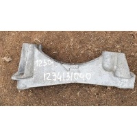 Кронштейн Lexus RX 4 2018 1234131040