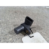 Датчик распредвала 2.0CRDI. Hyundai Trajet 2004 39300-27000