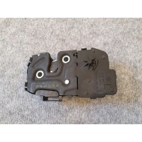 Мерседес c класса w205 a2059200576 замок дверь oe