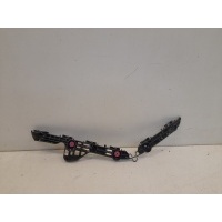 Кронштейн бампера Toyota Camry V70 2018- 52576-33130