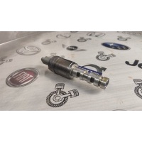 Клапан VVT-i Renault Scenic JM0C 8200413185