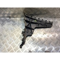 крепление бампера Audi A4 B7 2005, 2004, 2006, 2007, 2008 8e9807453a