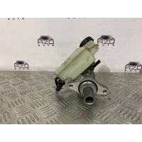 главный тормозной цилиндр Volvo C30 2008