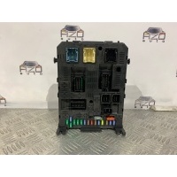 блок предохранителей Peugeot 3008 1 2010 9664058880