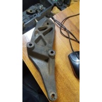 Кронштейн двигателя прав. Chery Tiggo XUVDB11B180001610 t111001411