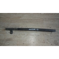 Направляющая стеклоподъемника двери Renault Megane VF1LM1A0H33764303 2005 8200325383