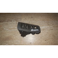 Блок управления светом Renault Megane VF1LM1A0H33764303 2005 8200095495