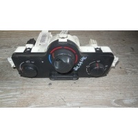 Блок управления климатом Renault Megane VF1LM1A0H33764303 2005 7701064234