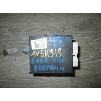 Блок управления дверями Toyota Avensis ST220L 2000 89741-05040