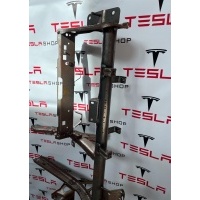 Прочая запчасть Tesla Model S 2014 1060362-00-B