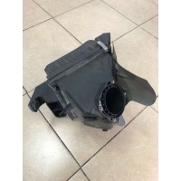 Корпус воздушного фильтра Audi A4 B5 (S4,RS4) 1996 058133837E