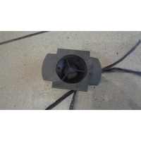 Динамик Renault Laguna 2 2001-2008 2002 8200001434