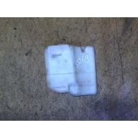 Бачок расширительный Mazda Demio 1997-2003 1998 B3C7-15-205