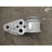 Сайлентблок Skoda Superb 2004 4b0501521e