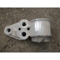Сайлентблок Skoda Superb 2004 4b0501521e