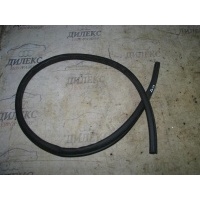 уплотнитель капота Audi A3 (8PA) 2004-2013 2008 8P0823731B