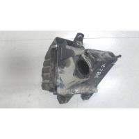 Корпус воздушного фильтра Volkswagen Passat 5 1996-2000 2000 8d0129607m