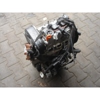 Двигатель 1 поколение 2011 1 бензин i