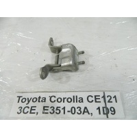 Крепление двери Toyota Corolla CE121 2002 68750-52011