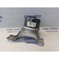 Опора ДВС Volvo XC70 ХС70 2008-2012 31257674