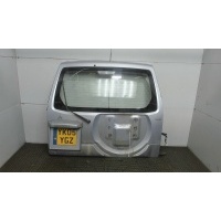 Подсветка номера Mitsubishi Pajero 2000-2006 2005 MR441889