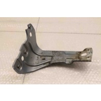 Кронштейн крыла переднего левого Volkswagen Passat CC 2008-2017 3C8821141