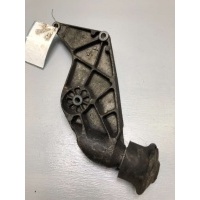 Подушка крепления кпп Audi A4 B5 (S4,RS4) 1997 8D0199343D