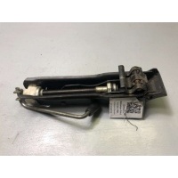 Домкрат Volkswagen Golf 4 1996 6N0011031