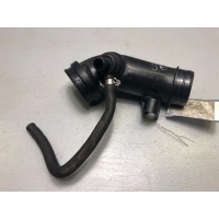 Патрубок воздушного фильтра Volkswagen Passat B5 1997 058133357A